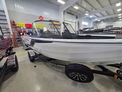 BOATZON | Crestliner 1650 Hawk 2026