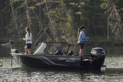 BOATZON | Crestliner 1650 Hawk WT Jumpseat 2026