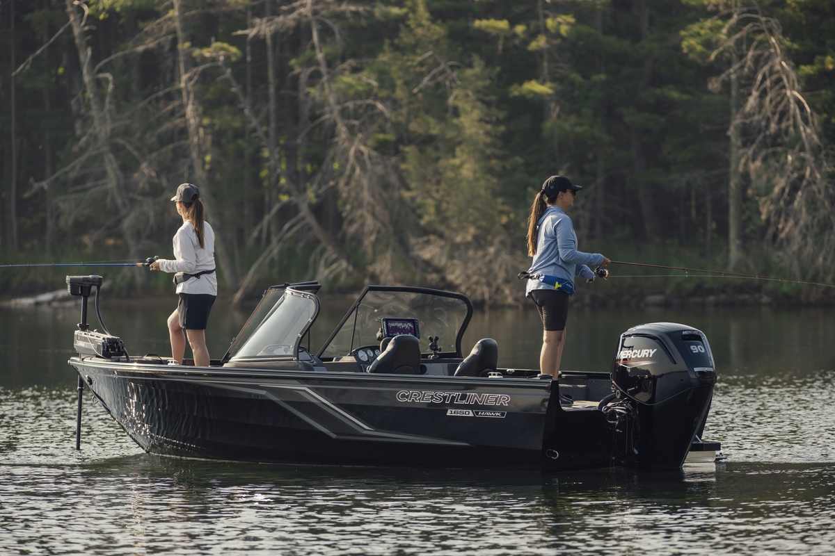 2026 Crestliner Crestliner 1650 Hawk WT Jumpseat 2026 - Sold Boat