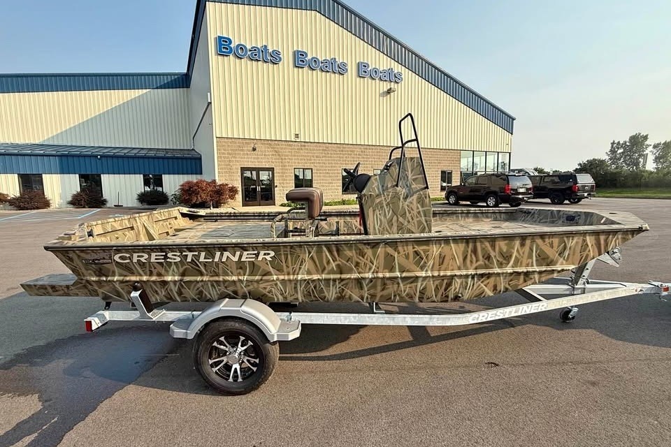 2026 Crestliner 1660 Retriever FCC - Sold Boat