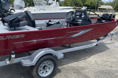 BOATZON | Crestliner 1700 Storm 2020