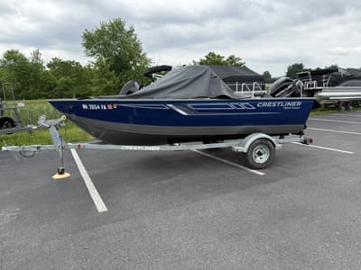 BOATZON | Crestliner 1700 Vision 2017