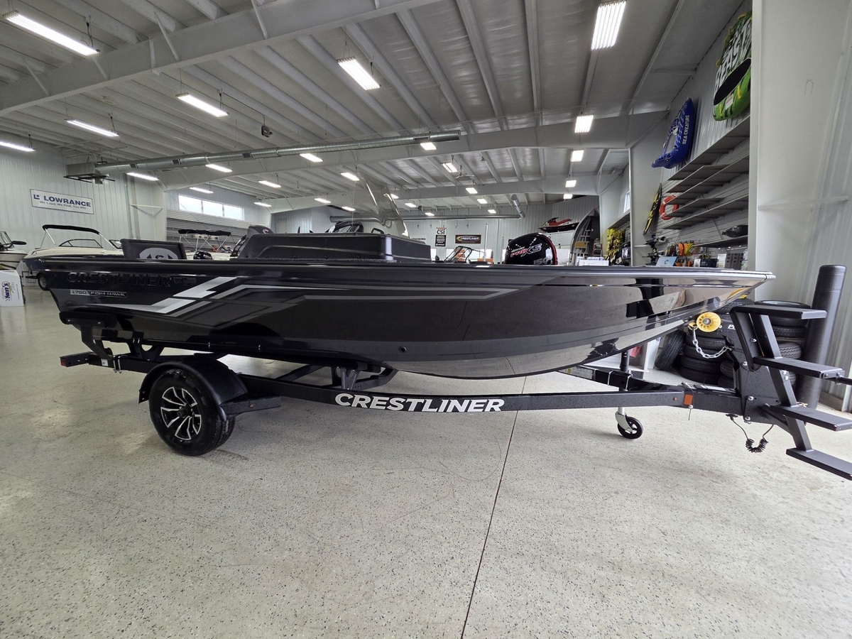 2026 Crestliner 1750 Fish Hawk SC JS - Sold Boat