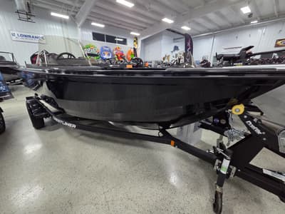 BOATZON | Crestliner 1750 Hawk 2026 BOATZON | Crestliner 1750 Hawk 2026