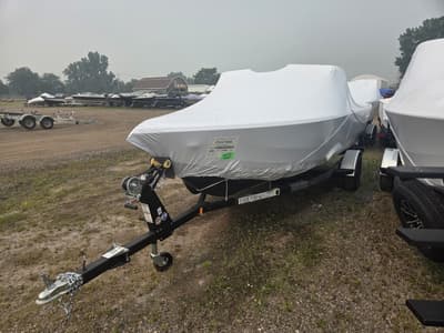 BOATZON | Crestliner 1750 Hawk 2027 BOATZON | Crestliner 1750 Hawk 2027