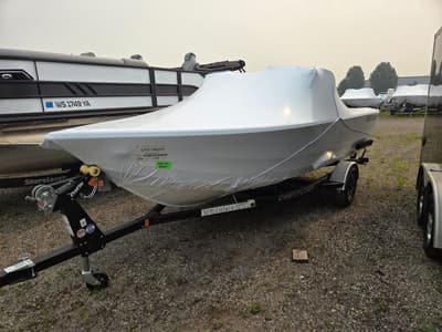 BOATZON | Crestliner 1750 Hawk 2027