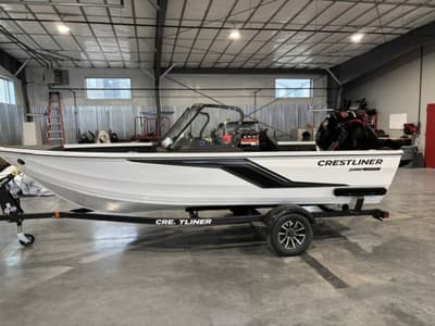 BOATZON | Crestliner 1750 Hawk Walkthrough 2027 BOATZON | Crestliner 1750 Hawk Walkthrough 2027