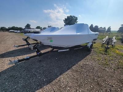 BOATZON | Crestliner 1750 HAWK WT 2025 BOATZON | Crestliner 1750 HAWK WT 2025