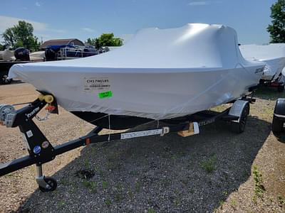 BOATZON | Crestliner 1750 HAWK WT 2025 BOATZON | Crestliner 1750 HAWK WT 2025