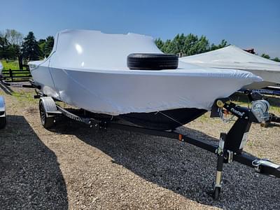 BOATZON | Crestliner 1750 HAWK WT 2025 BOATZON | Crestliner 1750 HAWK WT 2025