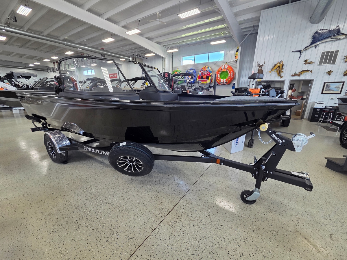 2026 Crestliner 1750 Hawk WT - Sold Boat