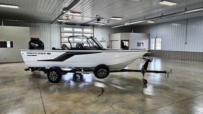 BOATZON | Crestliner 1750 Hawk WT 2026