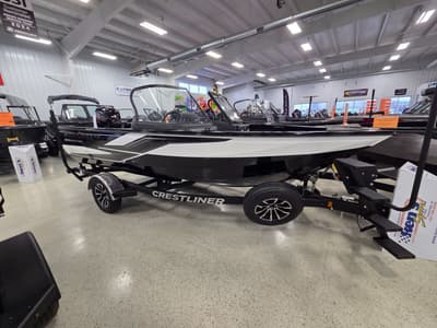 BOATZON | Crestliner 1750 Super Hawk 2026