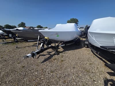 BOATZON | Crestliner 1750 Super Hawk 2027