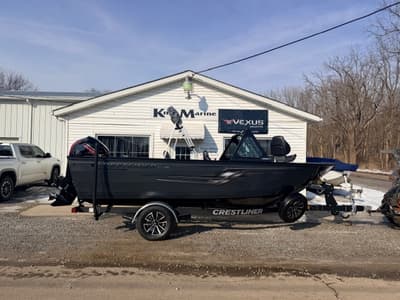 BOATZON | Crestliner 1850 Commander 2026