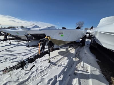 BOATZON | Crestliner 1850 Kodiak Tiller 2026