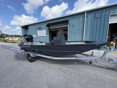 BOATZON | Crestliner 1870 Retriever 2027