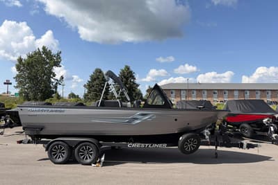 BOATZON | Crestliner 2050 Commander 2027 BOATZON | Crestliner 2050 Commander 2027