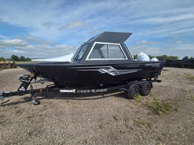 BOATZON | Crestliner 2050 COMMANDER HARD TOP 2027