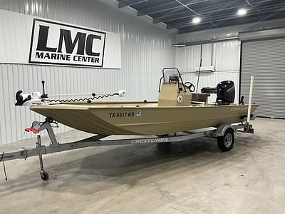 BOATZON | Crestliner 2070 Retriever CCSC 2022