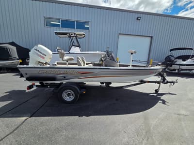 BOATZON | Crestliner CMV 1750 2004