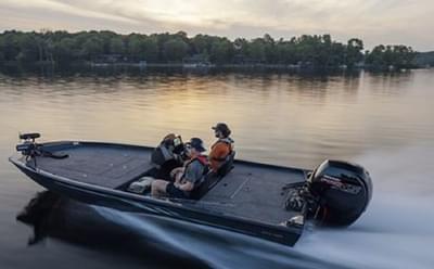 BOATZON | Crestliner CXF18 XF18 Bass 2026