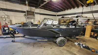 BOATZON | Crestliner Hawk 1750 WT 2026
