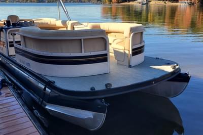 BOATZON | Crestliner LSi 2485 IO 2001 BOATZON | Crestliner LSi 2485 IO 2001