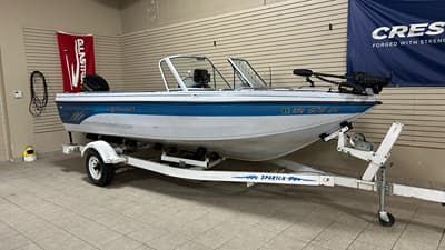 BOATZON | Crestliner Phantom 1960 1995 BOATZON | Crestliner Phantom 1960 1995