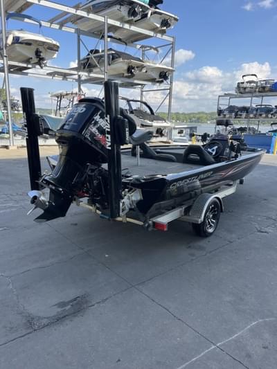 BOATZON | Crestliner PT 20 2018