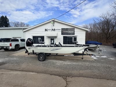 BOATZON | Crestliner Storm 1700 2026