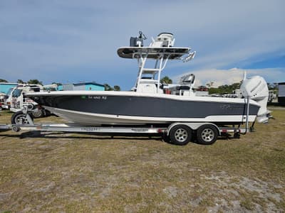 BOATZON | Crevalle 26 Bay 2017