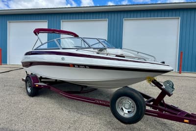BOATZON | Crownline 180 BR 2007