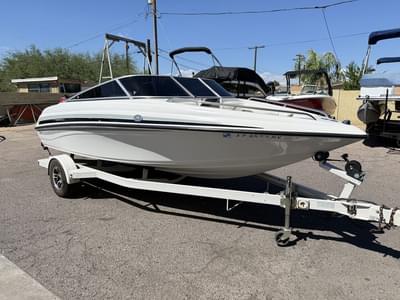 BOATZON | Crownline 180 BR 2025