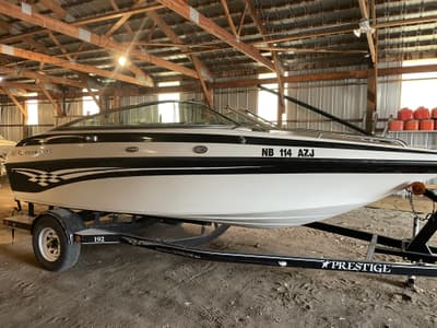 BOATZON | Crownline 192BR 2003