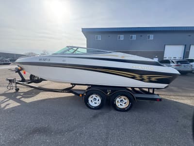 BOATZON | Crownline 205 2000 BOATZON | Crownline 205 2000