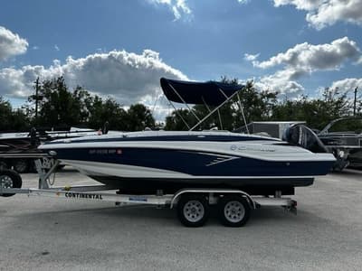 BOATZON | Crownline 205XS 2019