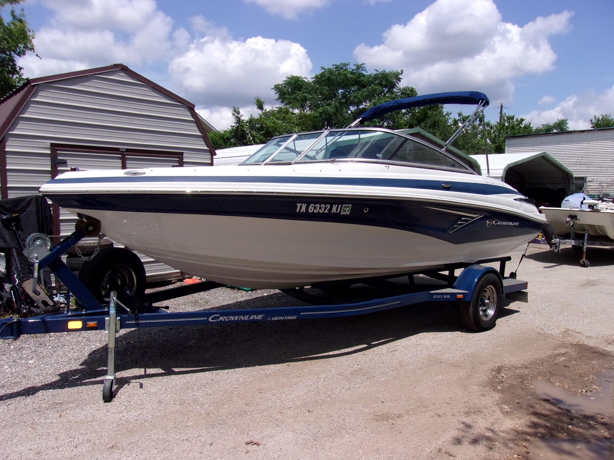 2021 Crownline 210 SS - Sold Boat