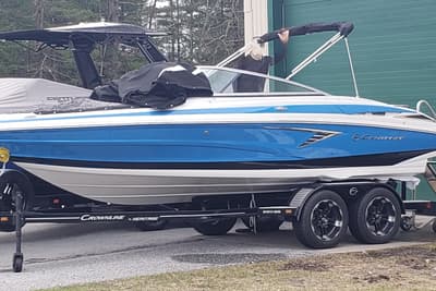 BOATZON | Crownline 220 SS 2024 BOATZON | Crownline 220 SS 2024