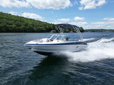 BOATZON | Crownline 220 SS 2026