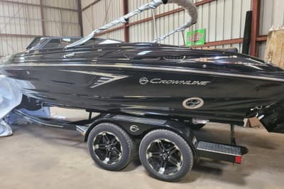 BOATZON | Crownline 220 SS LPX 2027 BOATZON | Crownline 220 SS LPX 2027