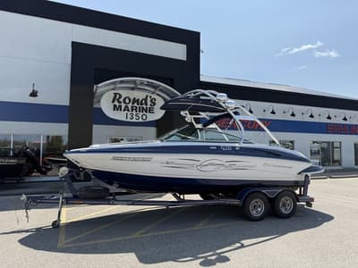 BOATZON | Crownline 220LS 2011