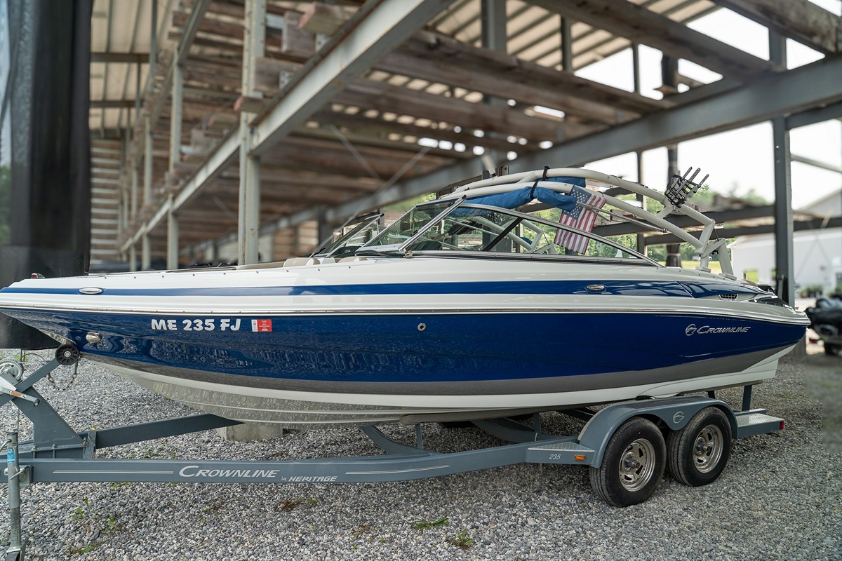 2019 Crownline 225 SS - Sold Boat