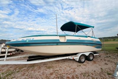 BOATZON | Crownline 238 DB 1999