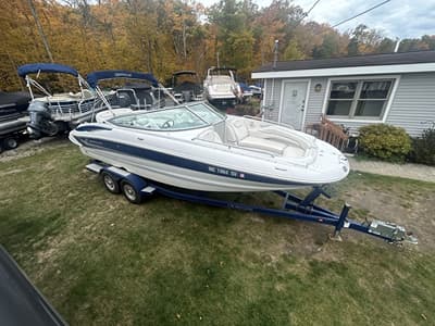 BOATZON | Crownline 240 EX 2005 BOATZON | Crownline 240 EX 2005