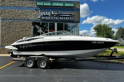 BOATZON | Crownline 240 EX 2005