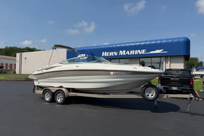 BOATZON | Crownline 240 EX 2007