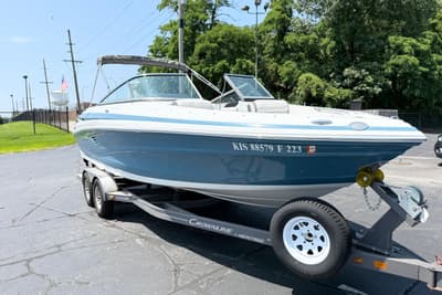 BOATZON | Crownline 240 SS 2023