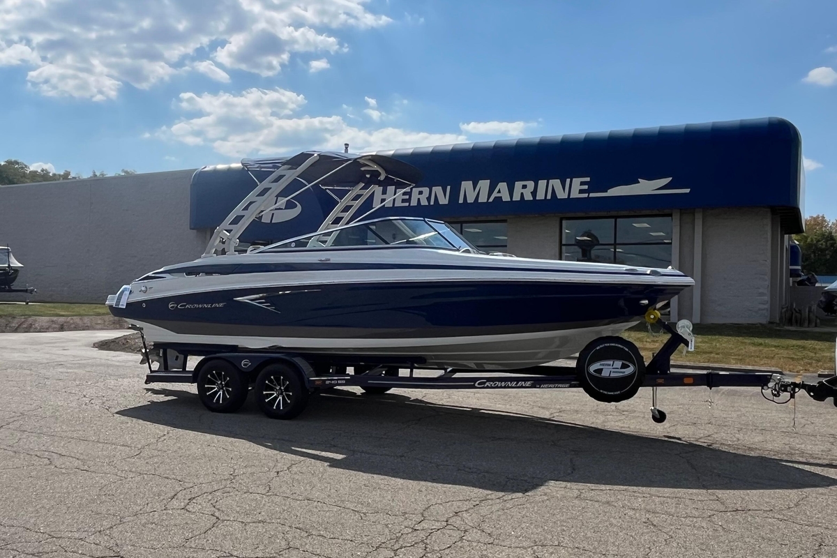 2025 Crownline 240 SS - Sold Boat
