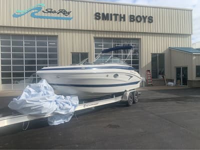 BOATZON | Crownline 250 XSS 2024